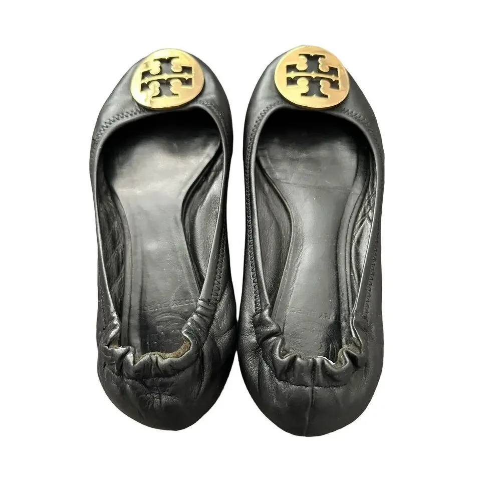 Tory Burch Reva Black Leather Gold Logo Medallion Ballet Flats Size 7 - Picture 3 of 12